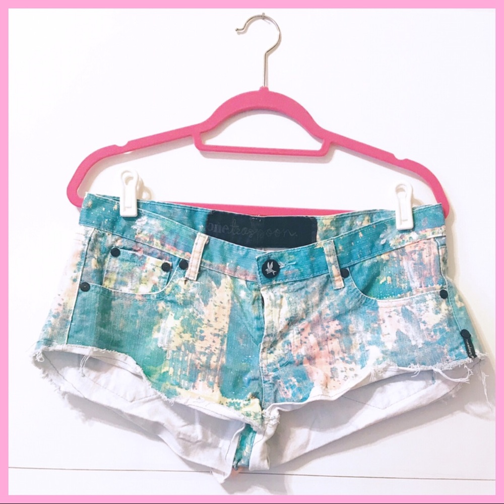ONE TEASPOON | “Bonita” Paint Splatter Shorts - Picture 2 of 8